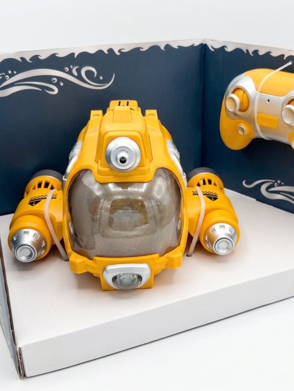 RC Mini Submarine Deep Sea Explorer Underwater Boat Toy with Remote Control